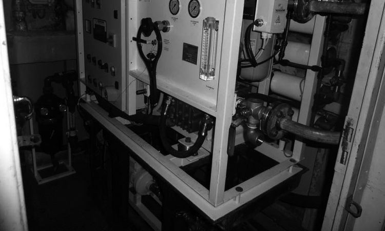 Водоопреснительные установки морских судов