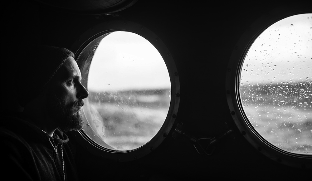 Домогательства, издевательства и притеснение на борту судна