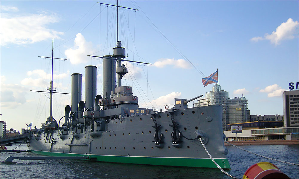 Аврора - легендарный крейсер