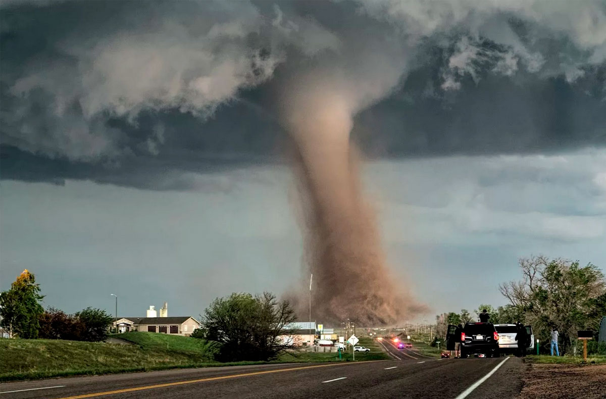 Смерч (торнадо)